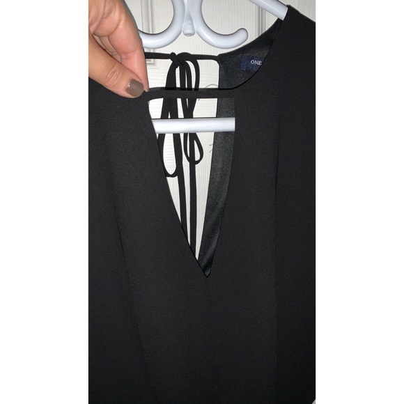 Black Long Sleeve Romper • Size L - Picture 3 of 6